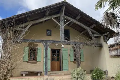 Image de Maison de caractère avec piscine, à la campagne dans les Landes.