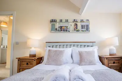 Image de Newly refurbished apartment in city centre