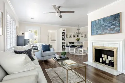 Image de Blue Haven of Rosewood | 3br | Recently Renovated!