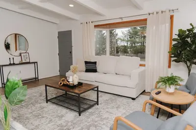 Image de Cozy 4Bedroom/2Bath House - 5 Minutes from King Of Prussia