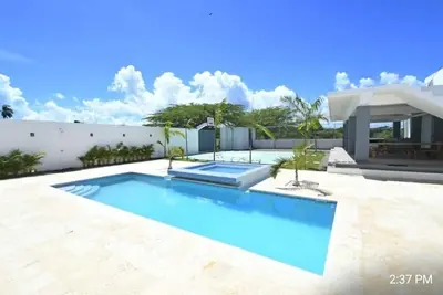 Image de Spacious beautiful villa 5 minutes from Sosua night live and 10 from Cabarete.