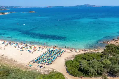 Appartement dans une maison de vacances avec Wifi, bain à remous, climatisation, Tv, terrasse