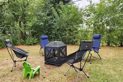 Image de 2br+2Bath! 2queen beds! Luxurious Large Private Quiet Free Parking & Ultra Clean