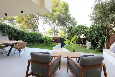 Image de Apartamento de Lujo Enfrente del mar con Piscina
