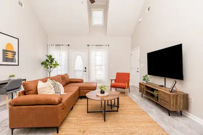 Image de AtHome+1 Stay | Family Friendly 3br | Rafb