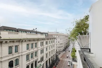 Image de Easylife - Luxury penthouse a few steps from the Duomo