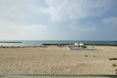 Image de Villa de Standing sur Plage avec Parking à Carnon