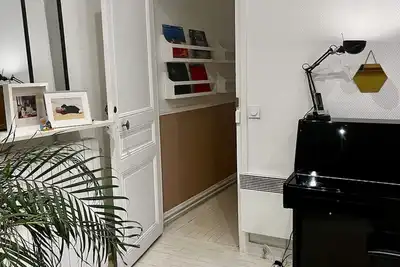 Image de Appartement Haussmannien de Charme avec moulures et piano