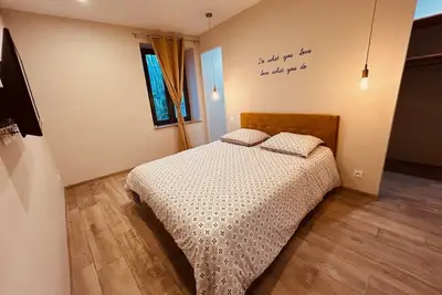 Image de La Maison du Vigneron 3 chambres, situé à Montolieu avec piscine