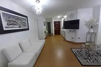 Image de Amplio Departamento 2ndo Piso 135 m2