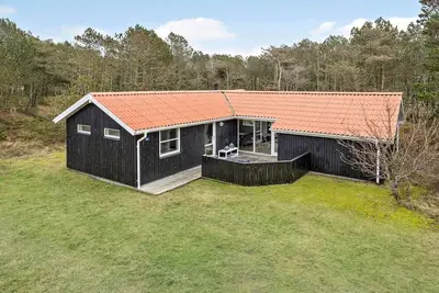 Image de Maison confortable de 3 chambres à.