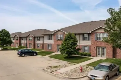 Image de Irresistible 2bd 2ba, Pool, Gym Normal, Il  Bloomington, Il, State Farm Hq