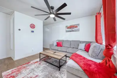 Image de The Southern Charm. 10 minutes away from Fort Moore/Benning. Budget friendly!