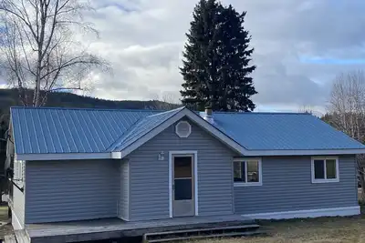 Image de Camp 72 On  Quesnel Lake