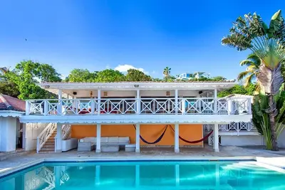 Image de Coralita in Oyster Pond by Personal Villas - Waterfront Scenery