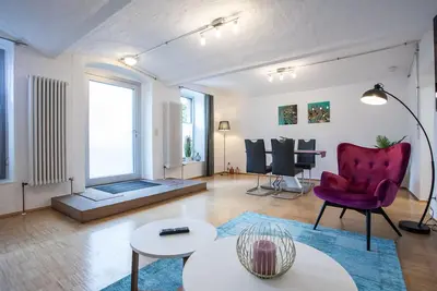 Moderne Wohnung, Komplett Eingerichtet