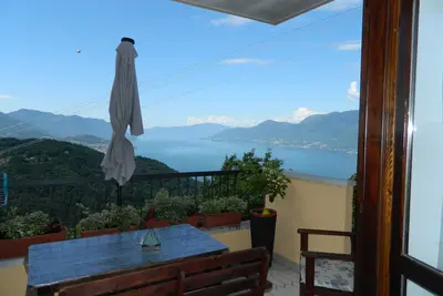 Image de Lago Maggiore holiday house avec vue panoramique