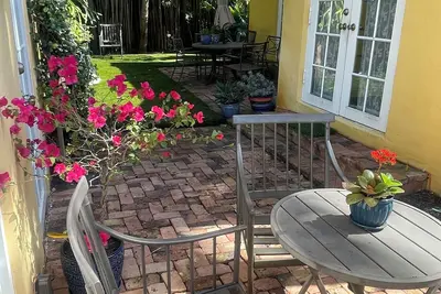 Image de Book entire month of March and save 10% “Northwood Harbor’s best kept secret.