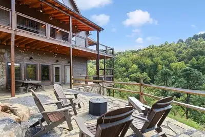 Image de Gorgeous 4bd w/ Views! Theater +Firepit +Game Room