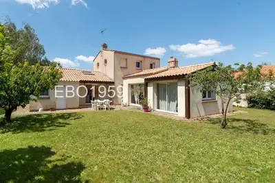 Image de Spacieuse maison, au calme d'une impasse, à 400 m (5 min) de la plage du Porteau
