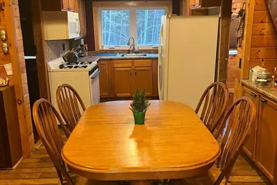 Image de Private, cozy and quiet with direct trail access