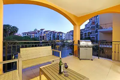 Image de Capri 101 - Deux Chambres Appartement, Couchages 4