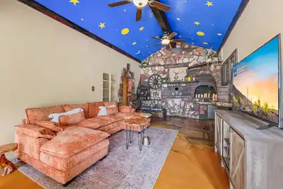 Image de Enchanted Cottage! Unique Fun in Payson
