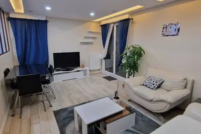 Image de Face au stade olympique, oasis Urbaine de 3 pièces à Colombes