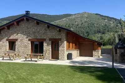 Image de Maison de montagne neuve 135Â m2 avec salle de jeux et sauna a bois