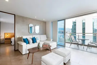 Image de 2 Bedrooms unit at 43 Avenida condo near Golden Mile