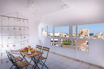 Image de Modern Apartment in Old Town Heraklion, A\/C, Terrace with Sea and City Views!