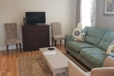 Image de Salem/Beverly holiday and winter stays! Prefect for the family. \n