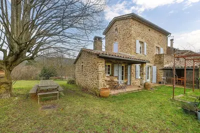 Image de Superbe maison de 3 chambres à La.