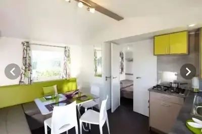 Image de Mobil-Home Confort+ 4 Pièces 6 Personnes Climatisé + Tv