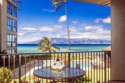 Image de Unwind on your private lanai in Oceanfront studio