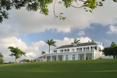 Image de Modern Day Great House with expansive views over the Caribbean sea