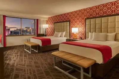 1-Bedroom Suite at a 4⭐️ Hotel