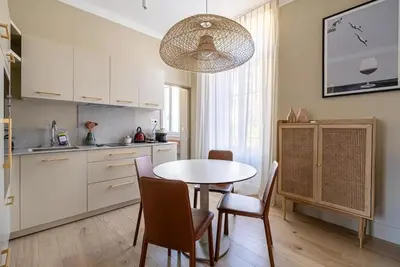 Image de Le Windsor pour un séjour au calme en centre-ville