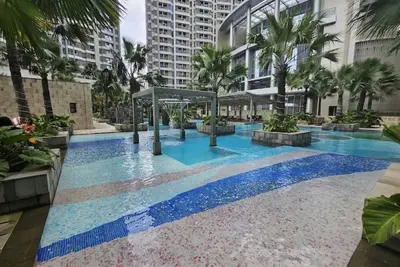 Image de 3br Flat in Taman Anggrek Residence