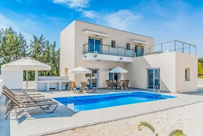 Image de Michaela Vine - Trois Chambres Villa, Couchages 6