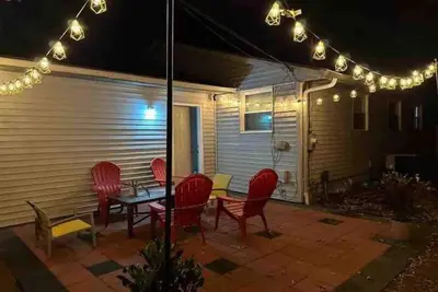 Image de Entire Cozy Home in Central Columbus!