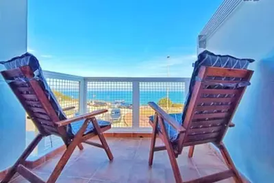 Apartment Sol Vinaròs con A/A Wi-Fi a primera línea y vistas al mar.