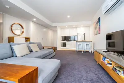 Image de New to Vrbo: Gateway Apt in Kingston Central!