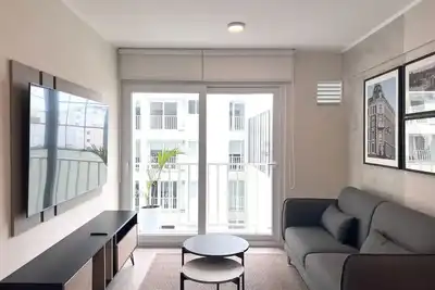 Keyless 2br | Kennedy Park | Peruvian Apartments Miraflores