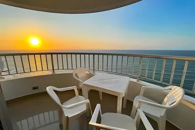 Image de Palmetto 2702, habs y balcón con vista al mar!