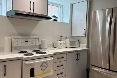 Image de Cozy Entire Apartment - Quiet & Privacy