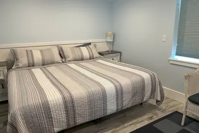 Image de Captain Quarter's Studio near Bishop's Beach - Pet friendly Studio