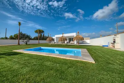 Image de Villa 'Sanctipetri' Réservé aux familles, avec piscine privée, Wi-Fi et climatisation