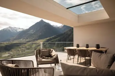 Image de Chalet \"Goyen\" avec piscine partagée, terrasse privée et Wi-Fi