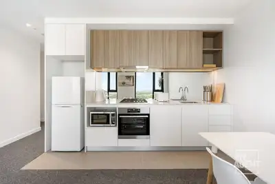 Image de 2 Bedroom Apartment in Southbank`s `Stature` Building